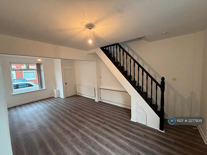 2 Bedroom Terraced House To Rent In Wychbury Street, Salford, M6