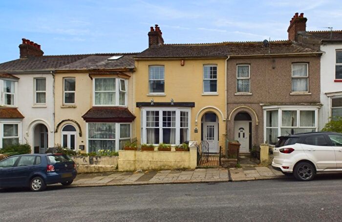 3 Bedroom Terraced House To Rent In Elm Road, Mannamead, Plymouth, PL4