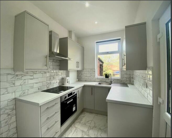 3 Bedroom House To Rent In Egerton Street, Denton, M34