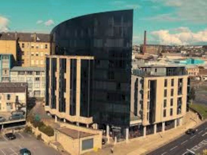 1 Bedroom Flat To Rent In The Gatehaus, East Parade, Little Germany, BD1