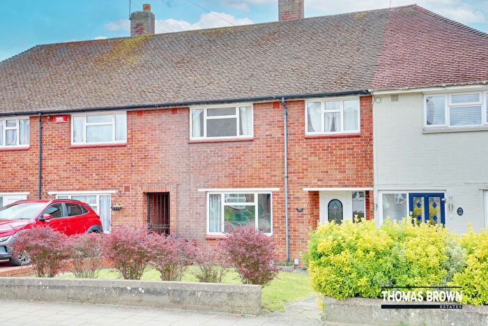 3 Bedroom Terraced House For Sale In Elizabeth Way, Orpington, BR5