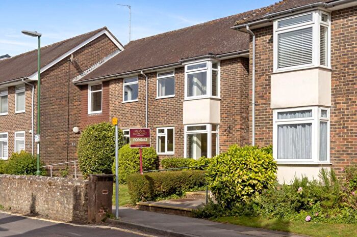 2 Bedroom Flat For Sale In Church Street, Storrington, RH20