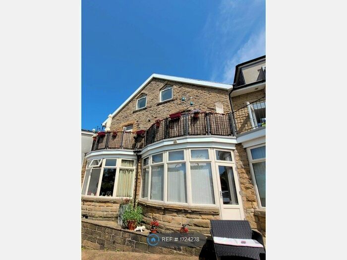 1 Bedroom Flat To Rent In Derbyshire Lane, Sheffield, S8