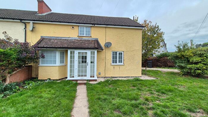 3 Bedroom Semi-Detached House To Rent In Grange Avenue, Sutton Coldfield, B75