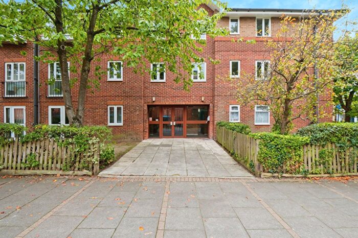 1 Bedroom Flat For Sale In Shirley Road, Southampton, SO15