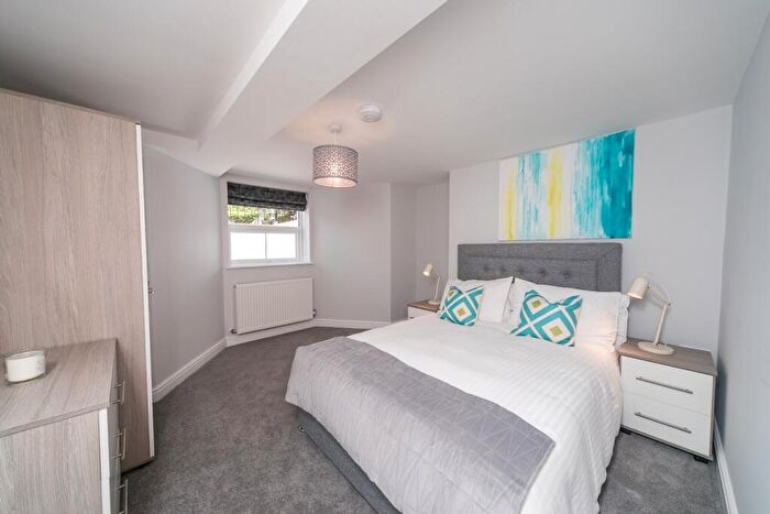 2 Bedroom Apartment To Rent In Brownlow Road, Reading, RG1