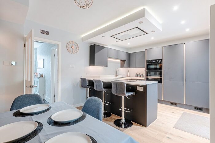4 Bedroom Terraced House For Sale In Warren Road, Filton, Bristol, Gloucestershire, BS34