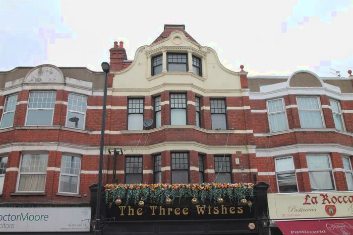 Studio To Rent In Green Lanes, Winchmore Hill, London, N21