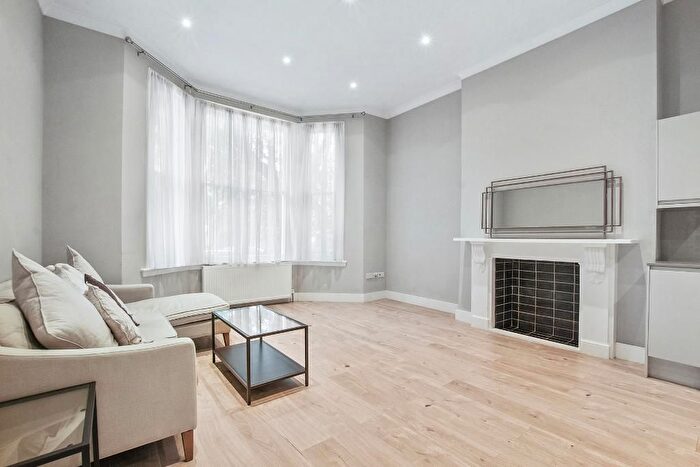2 Bedroom Flat For Sale In Marlborough Hill, St Johns Wood, London, NW8