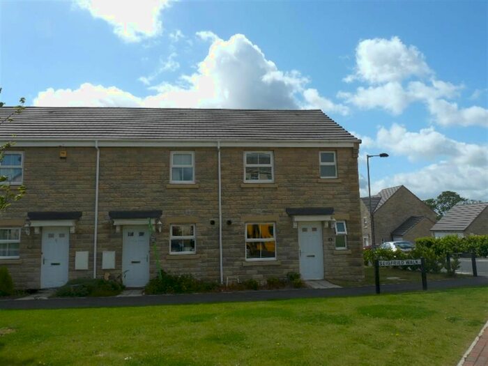3 Bedroom Terraced House To Rent In Siegfried Walk, Eldwick, Bingley, BD16
