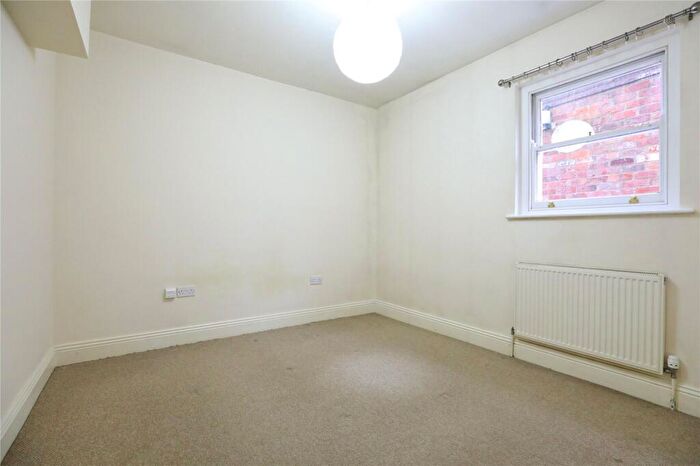 1 Bedroom Flat To Rent In St Georges Road, Cheltenham, GL50