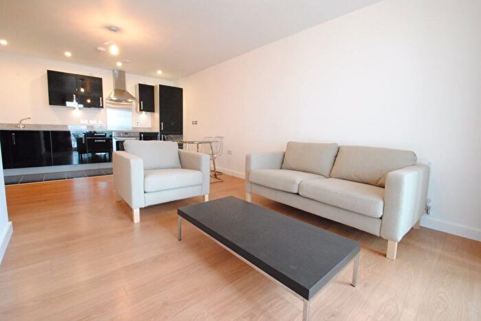 2 Bedroom Flat To Rent In Barge Walk, City Peninsula, London, SE10