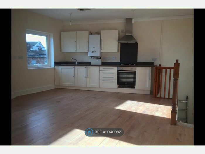 1 Bedroom Flat To Rent In Wesley Street, Stoke On Trent, ST6
