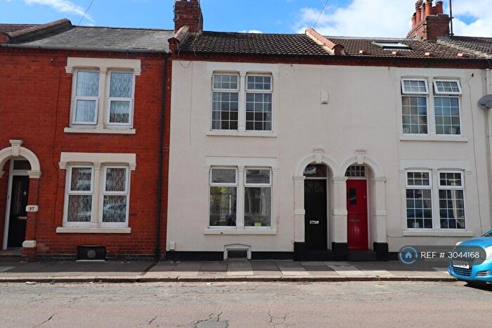 2 Bedroom Terraced House To Rent In Lea Road, Northampton, NN1