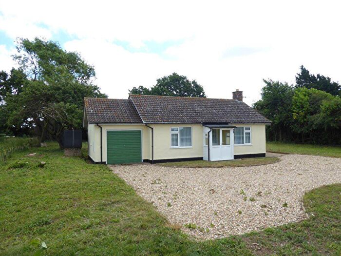 2 Bedroom Bungalow To Rent In Cattishall, Bury St Edmunds, IP31