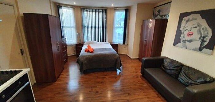 1 Bedroom Flat To Rent In Cranhurst Road, NW2