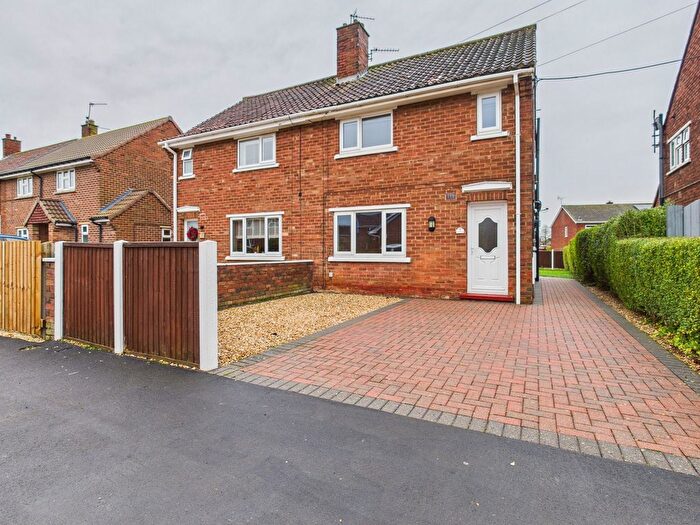 2 Bedroom Semi Detached House For Sale In Lidgett Close, Scawby, DN20