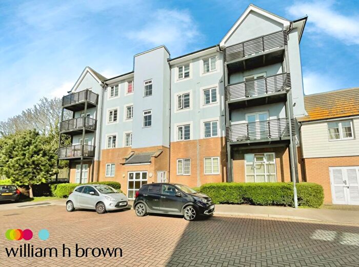 2 Bedroom Apartment To Rent In Heron Way, Dovercourt, Essex, CO12