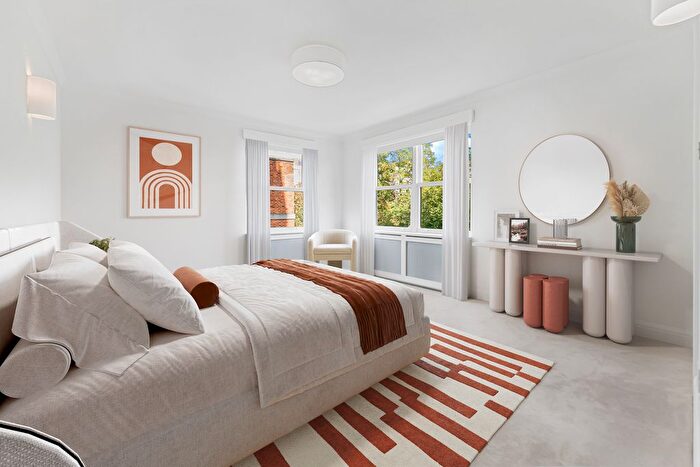 3 Bedroom Flat To Rent In Kingston House South, Ennismore Gardens, SW7