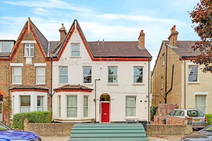 1 Bedroom Flat For Sale In Samos Road, Anerley, SE20