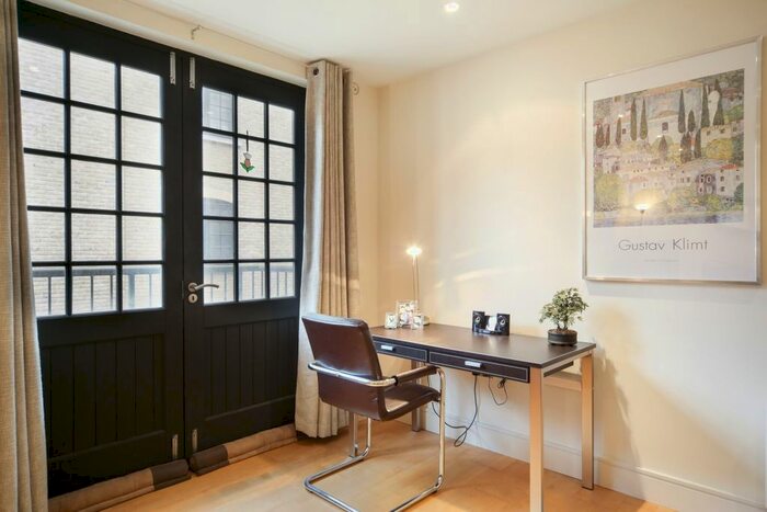 1 Bedroom Flat To Rent In Cayenne Court, London, SE1