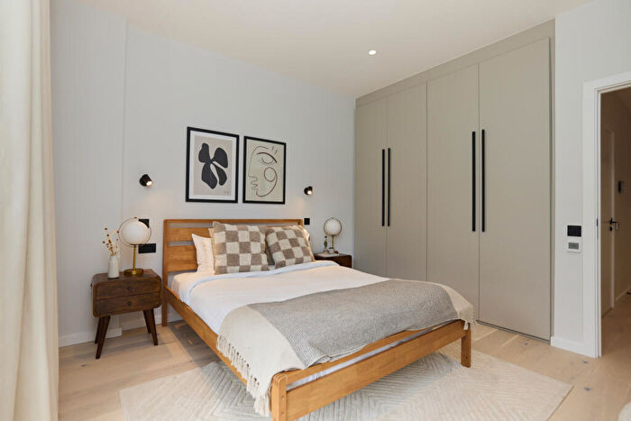 1 Bedroom Flat To Rent In Jack Freedman House, Coverdale Road, NW2