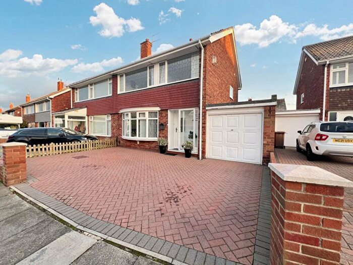 3 Bedroom Semi Detached House For Sale In Malvern Road, Preston Grange, North Shields, Tyne And Wear, NE29