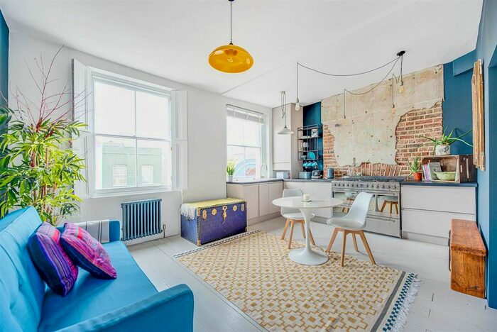 1 Bedroom Flat To Rent In Portobello Road, London, W11