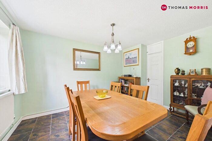 4 Bedroom Detached House For Sale In Abbotts Close, Litlington, Royston, Cambridgeshire, SG8