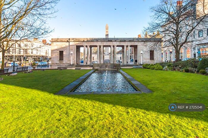 3 Bedroom Flat To Rent In Lord Street, Southport, PR8