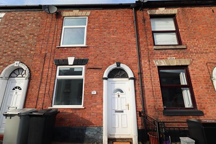 2 Bedroom Terraced House To Rent In Park Lane, Macclesfield, SK11