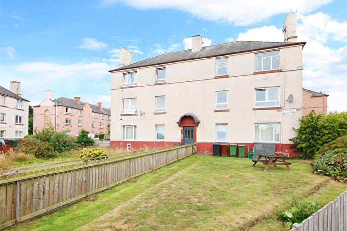 2 Bedroom Flat For Sale In / Stenhouse Avenue West, Stenhouse, Edinburgh, EH11