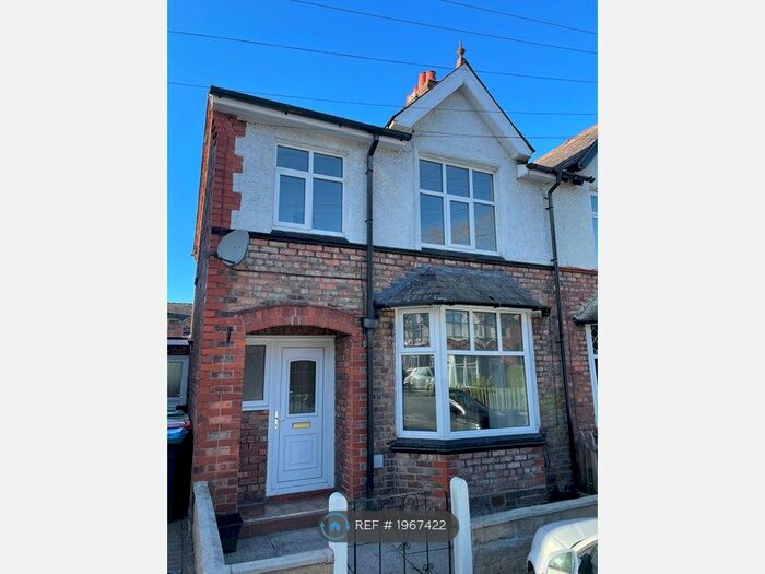 3 Bedroom Semi-Detached House To Rent In Northway, Northwich, CW8