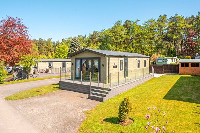 2 Bedroom Lodge For Sale In Cardale Escapes Ltd, Beckwithshaw, HG3