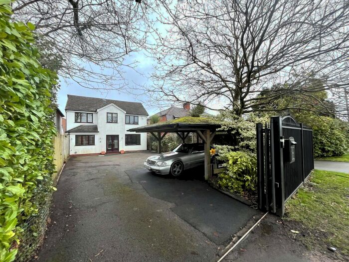 4 Bedroom Detached House To Rent In Truemans Heath Lane, Hollywood, Birmingham, B47