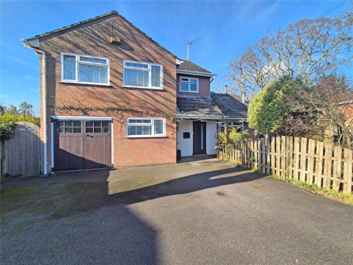 4 Bedroom Detached House For Sale In Colbourne Close, Bransgore, Christchurch, Hampshire, BH23