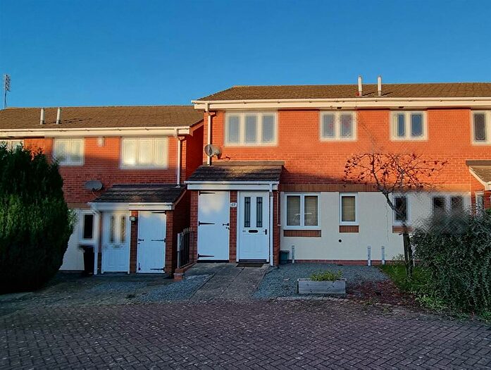 1 Bedroom Maisonette To Rent In Desdemona Avenue, Heathcote, Warwick, CV34