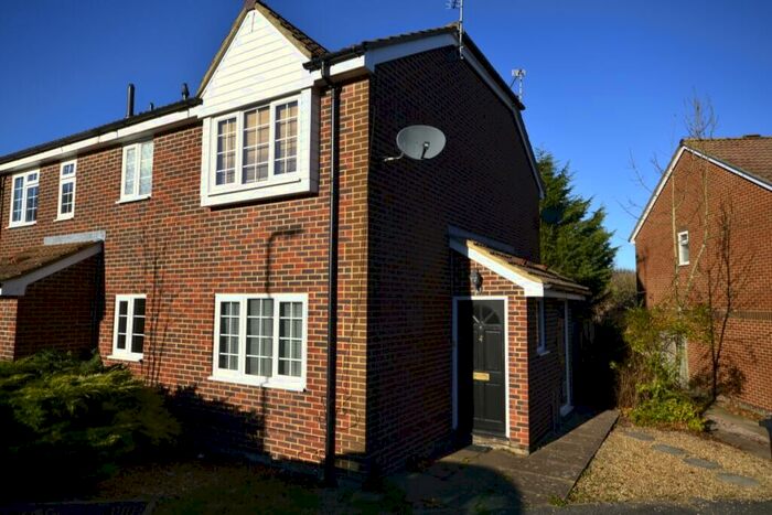 1 Bedroom Terraced House To Rent In Chiltern Close, Downswood, Maidstone, Kent, ME15