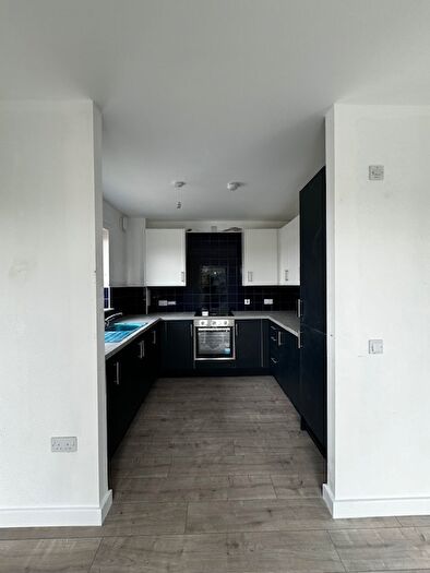 2 Bedroom Flat To Rent In Calton Village, G4
