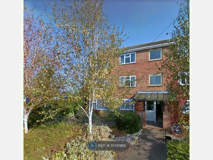 2 Bedroom Flat To Rent In Kineton, Kineton, Warwick, CV35