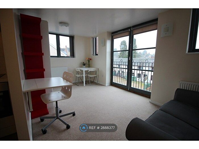 1 Bedroom Flat To Rent In Buckingham Lofts, Buckingham, MK18