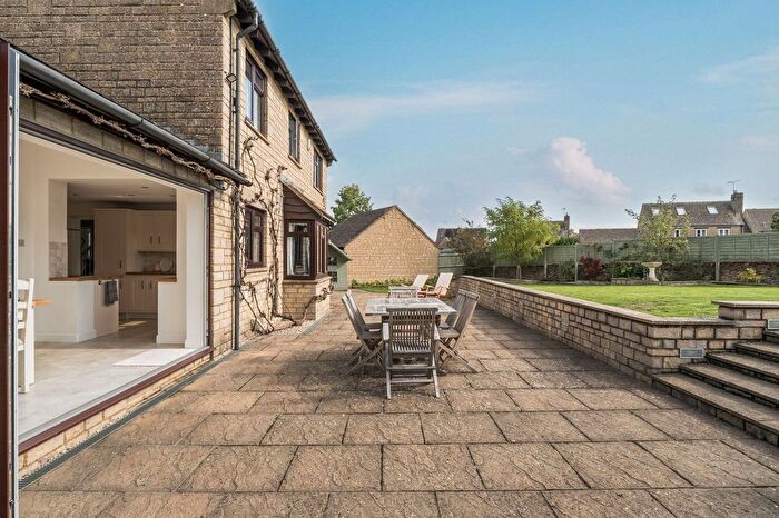 4 Bedroom Detached House For Sale In West Hay Grove, Kemble, GL7