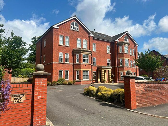 3 Bedroom Apartment For Sale In Lancaster Road, Birkdale, Southport, PR8