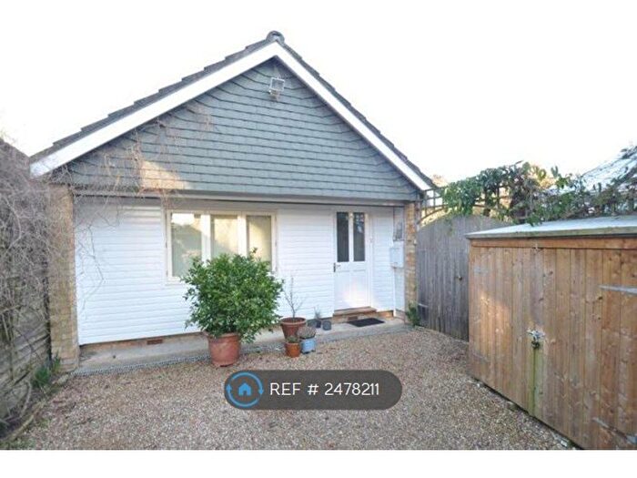 1 Bedroom Detached House To Rent In Kiln Ride, Wokingham, RG40