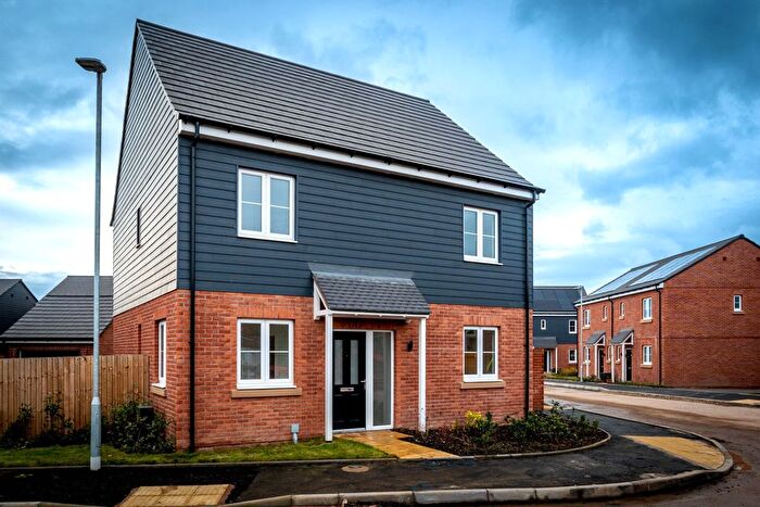 4 Bedroom Detached House For Sale In Pershore, Worcestershire, WR10