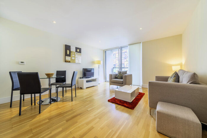 1 Bedroom Apartment To Rent In Millharbour, London, E14