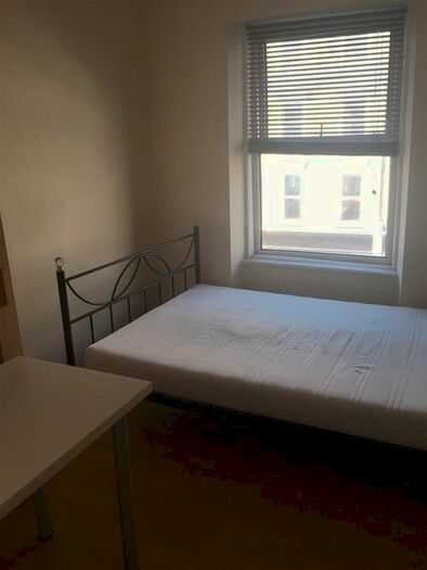 2 Bedroom Flat To Rent In Gray's Inn Road, London, WC1X