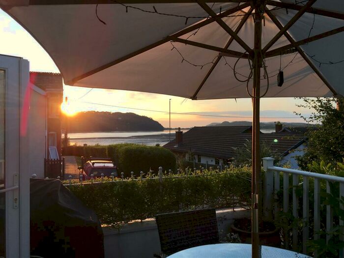 2 Bedroom Apartment To Rent In West End, Glan Conwy, Colwyn Bay, LL28