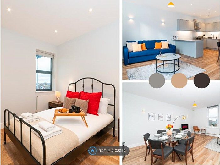 2 Bedroom Semi-Detached House To Rent In High Street Mews, London, SW19