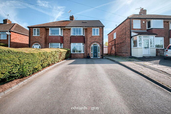 4 Bedroom Semi-Detached House For Sale In Old Lode Lane, Solihull, B92